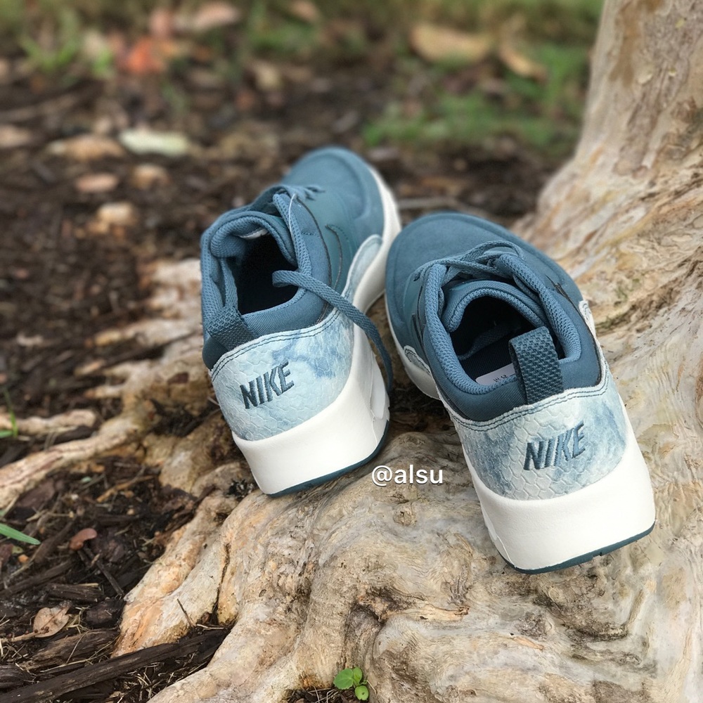 NWT Nike Rare Air Max Thea PRM Sea ​​Breeze WMNS - Picture 5 of 8