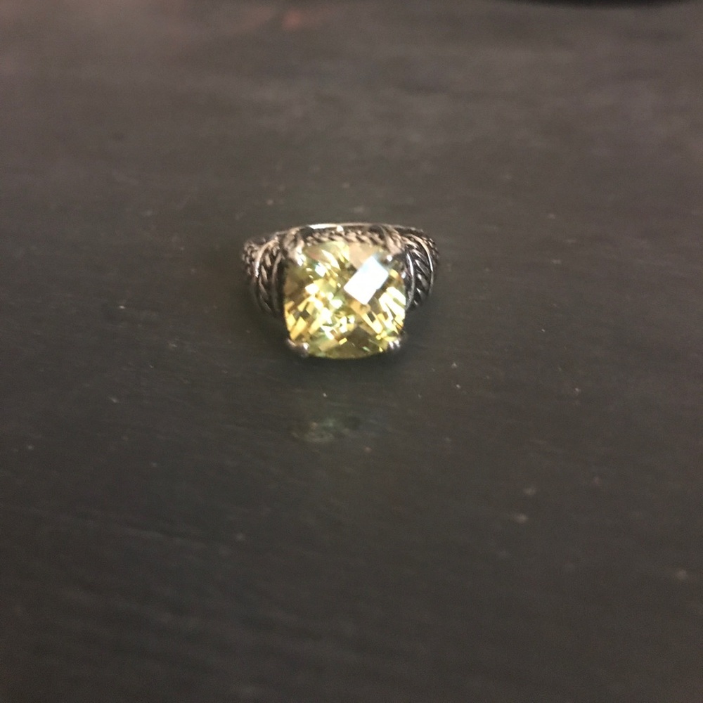 Ring
