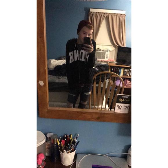 about me!♡ - Picture 1 of 1