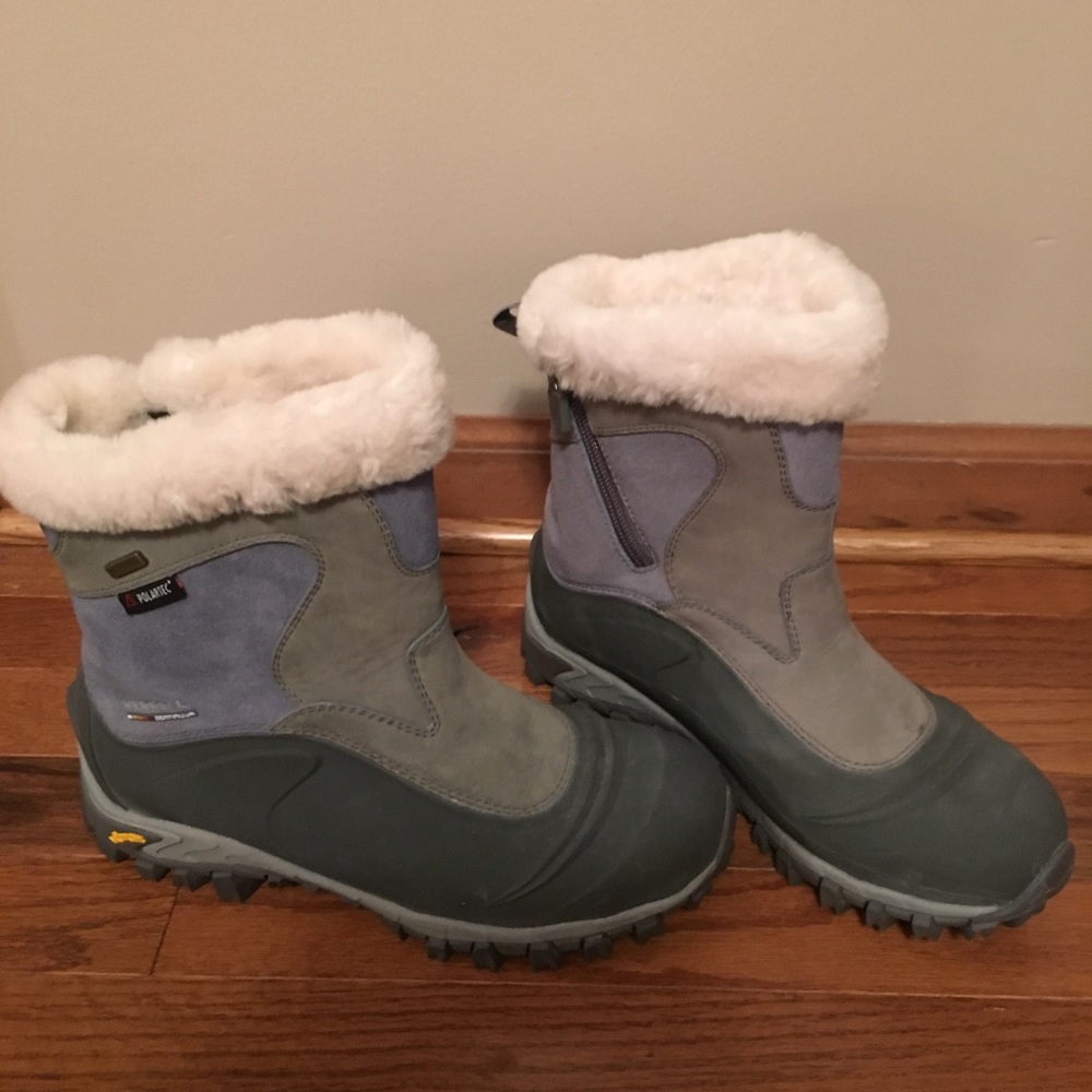 Women's Merrell Boots size 7