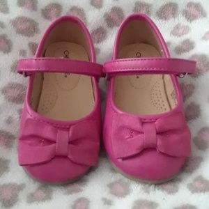 Pink flats
