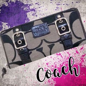 COACH Zoe Signature Accordion Zip Around Wallet