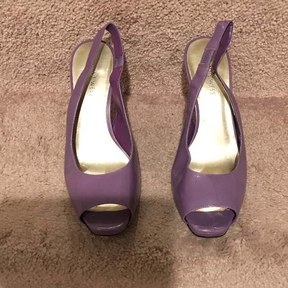 Purple heels (NWOT) - Picture 2 of 3