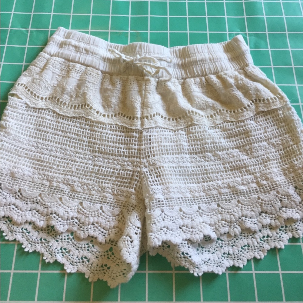 Imperial star white lace girl shorts