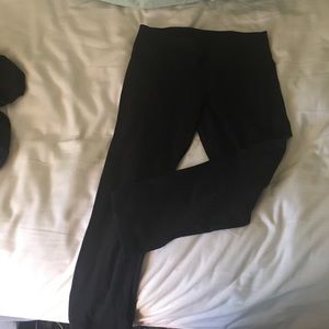 Black Lulu Crop Leggings