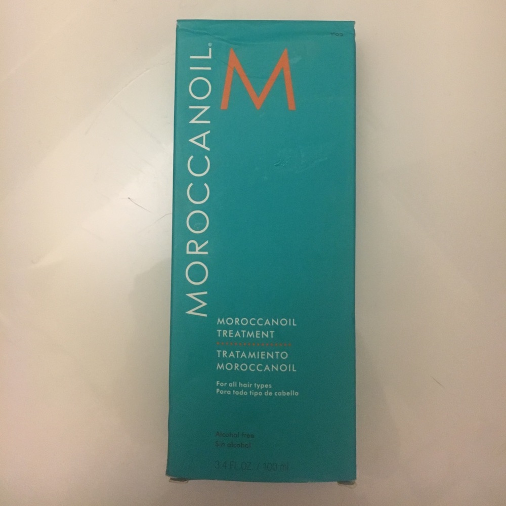 New unopened 3.4oz Moroccan Oil treatment