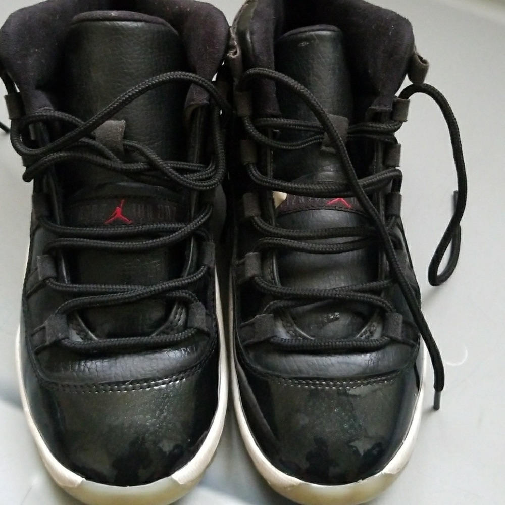 Jordan 11
