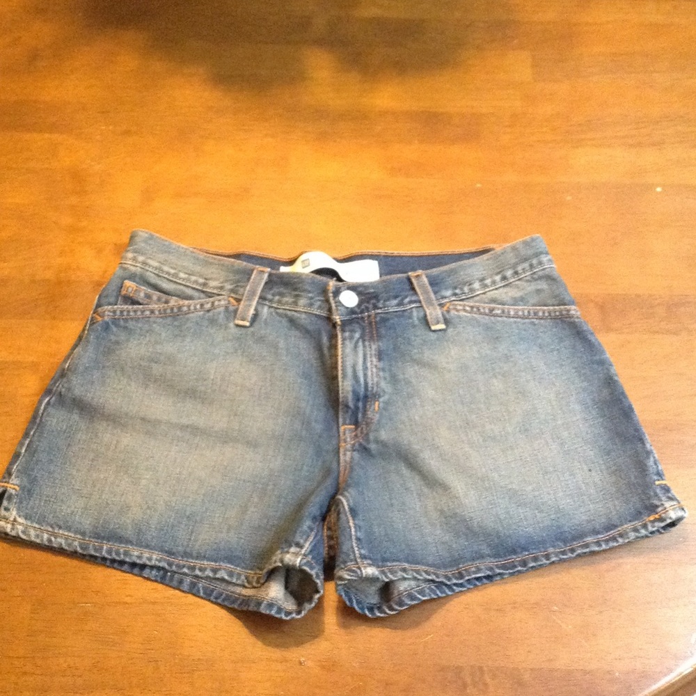 Gap Jean Shorts -Size 4- Sail Away