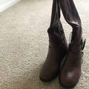 Brown boots