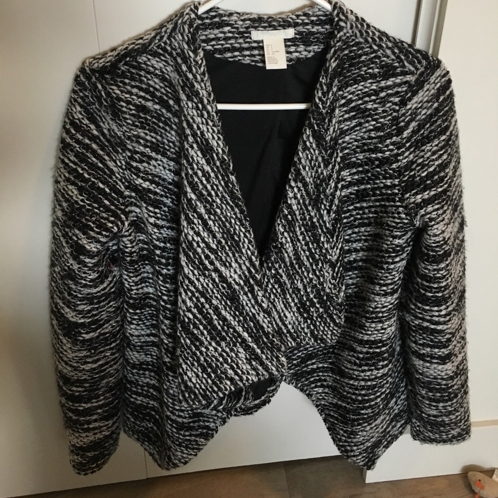 Black and white h&m jacket sz. S