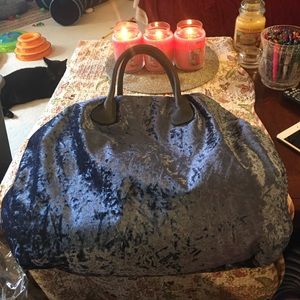 NWT DEUX LUX Blue Velvet Weekender Retail $115