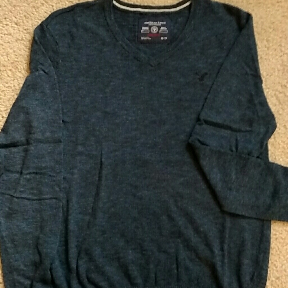 Men's American Eagle Outfitters sweater
