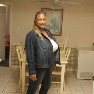 Meet your Posher, Joy