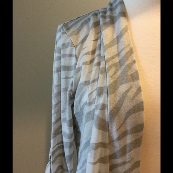 Willi Smith in Stripes - Picture 2 of 5