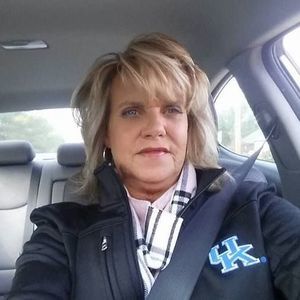 Meet your Posher, Stacy