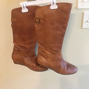 Steve Madden. Boots.