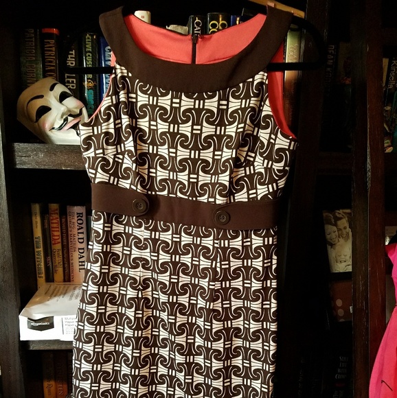 Geometric print modern times dress size 4 - Picture 4 of 5