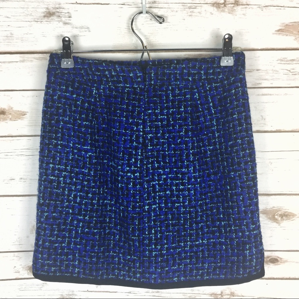 SOLD 💚 j. crew // indigo tweed mini skirt - Picture 7 of 8
