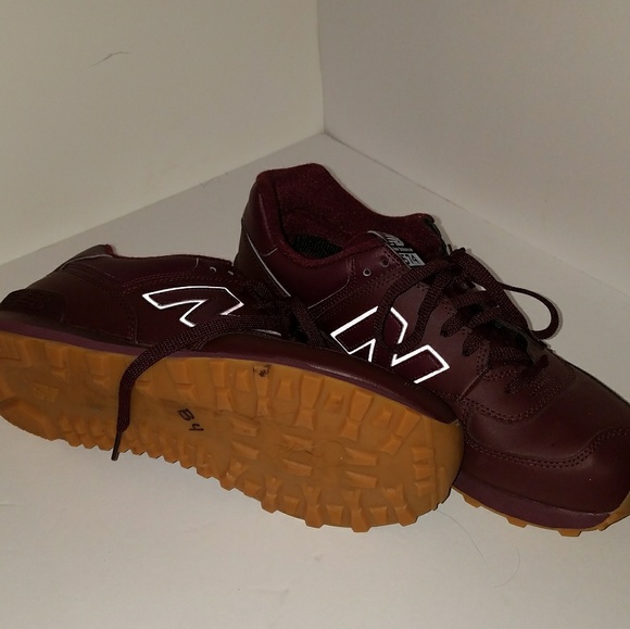 New balance maroon 574 - Picture 3 of 4