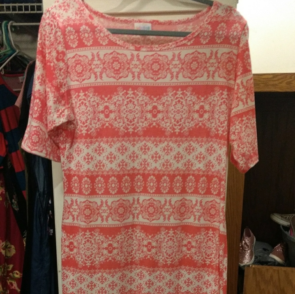 EUC Coral and White Striped Floral Lularoe Julia
