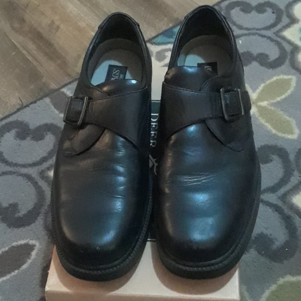 Mens dress shoes