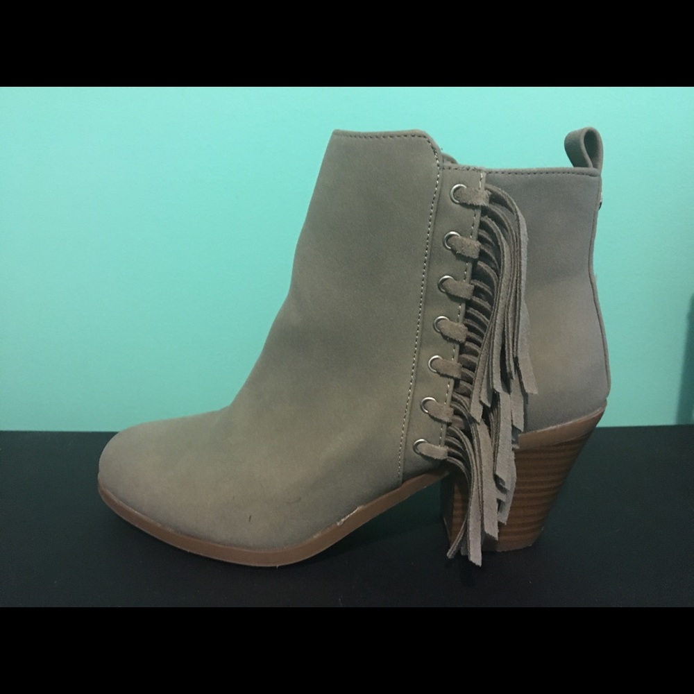 Size 8 grey booties