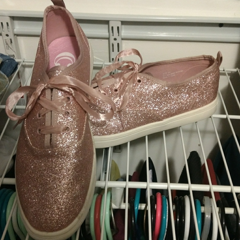 BNWOT Pink Glitter Sneakers - Size 10