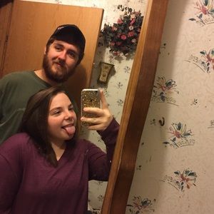 Meet your Posher, Carli