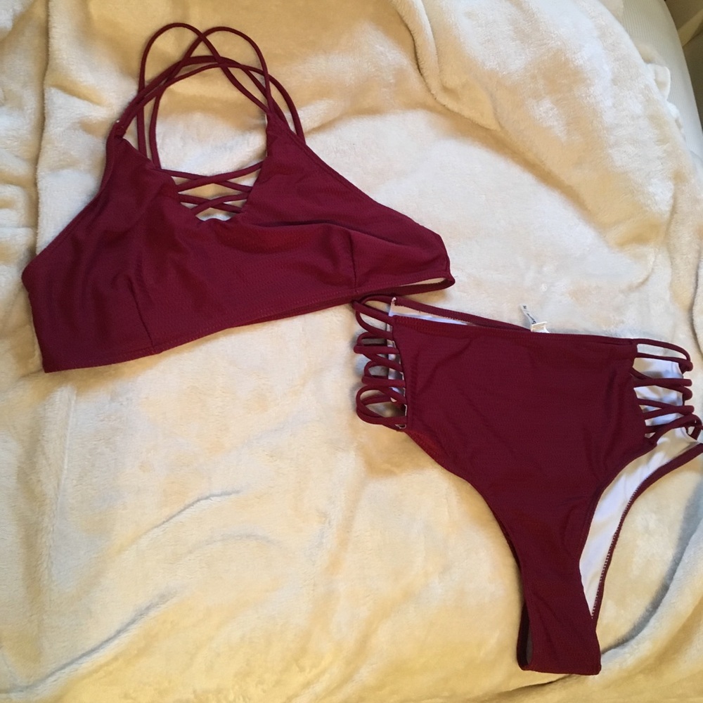Marroon bikini