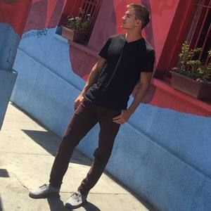 Meet your Posher, Tyler