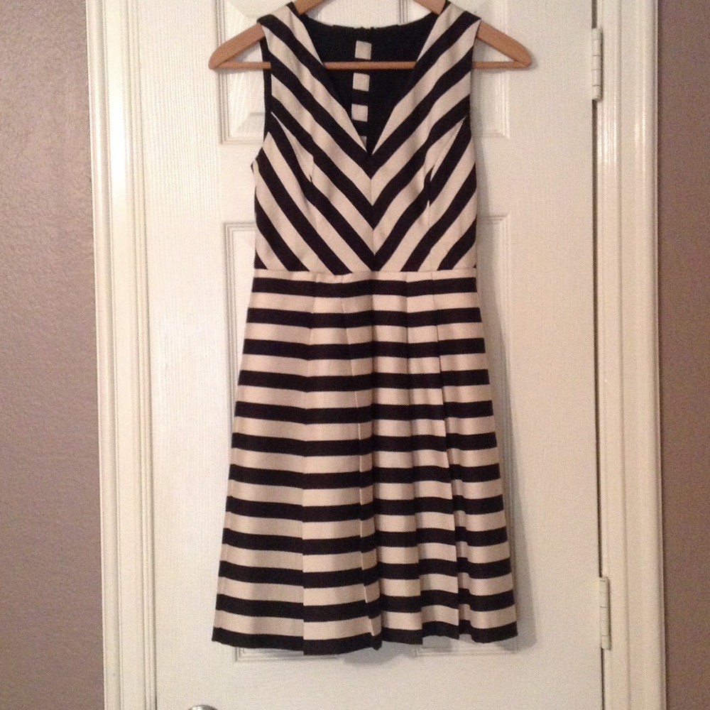 Banana Republic Pleated Fit and Flare Dress