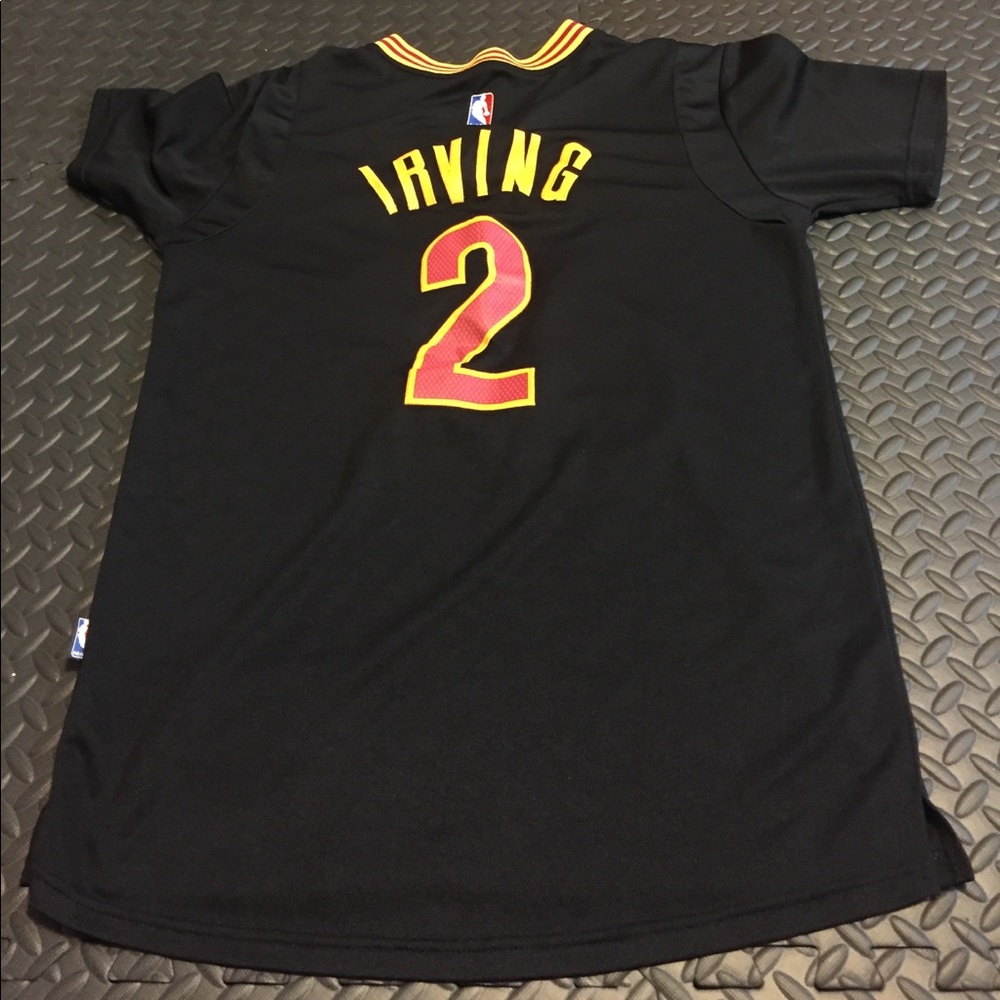Cleveland Cavaliers Kyrie Irving 4 item lot