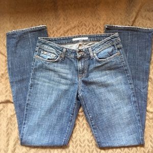 Joe’s Jeans Honey curvy bootcut