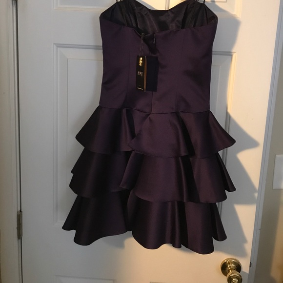 Purple Strapless dress - Picture 2 of 2
