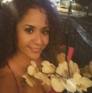 Meet your Posher, Lupita