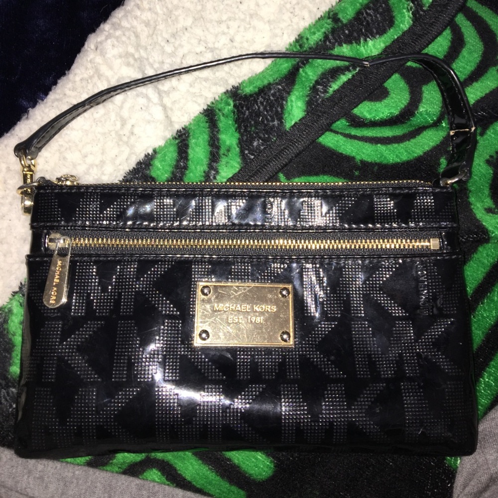 MK black wristlet