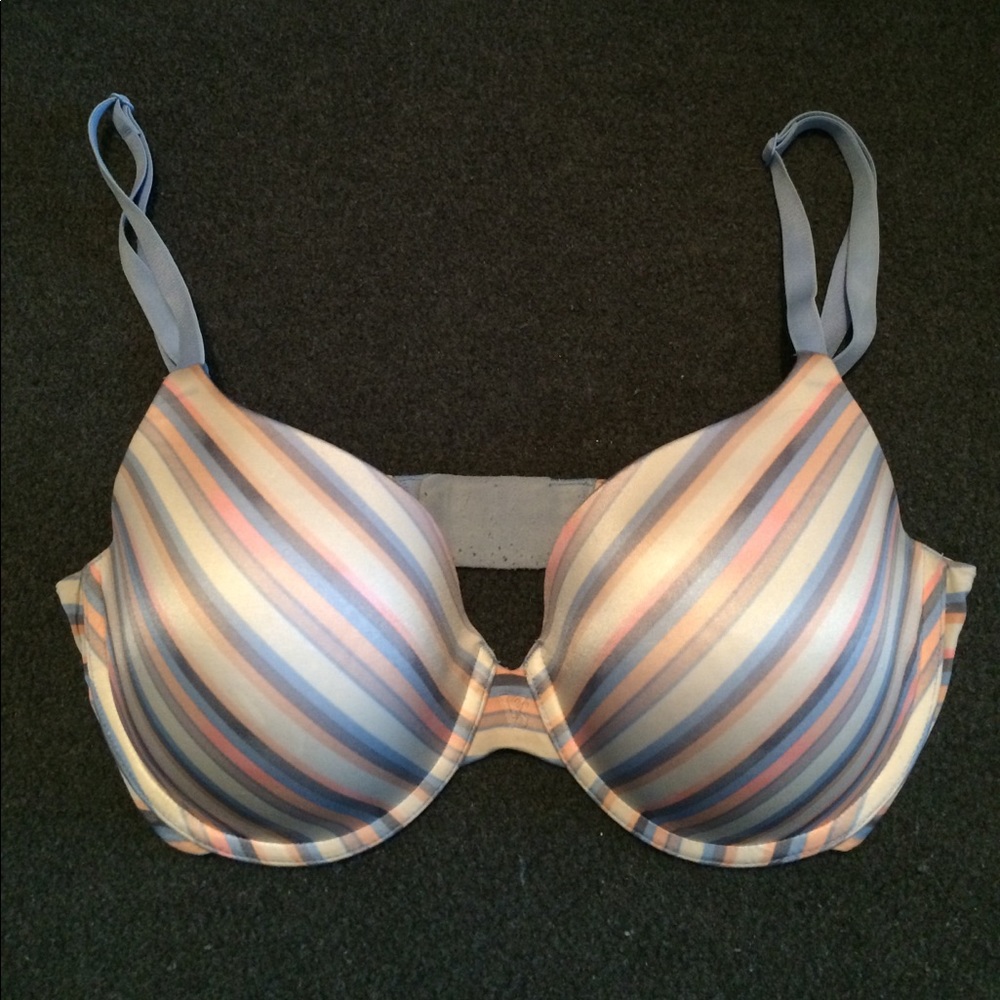 Victoria’s Secret Uplift Semi Demi