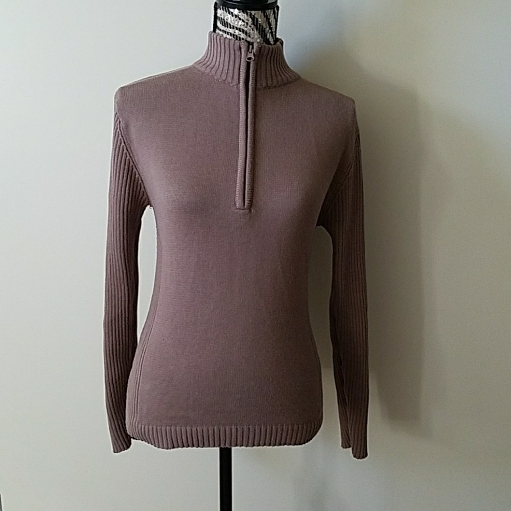 Contact turtleneck sweater