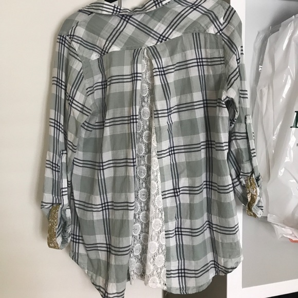 Plaid, long sleeved top - Picture 2 of 2