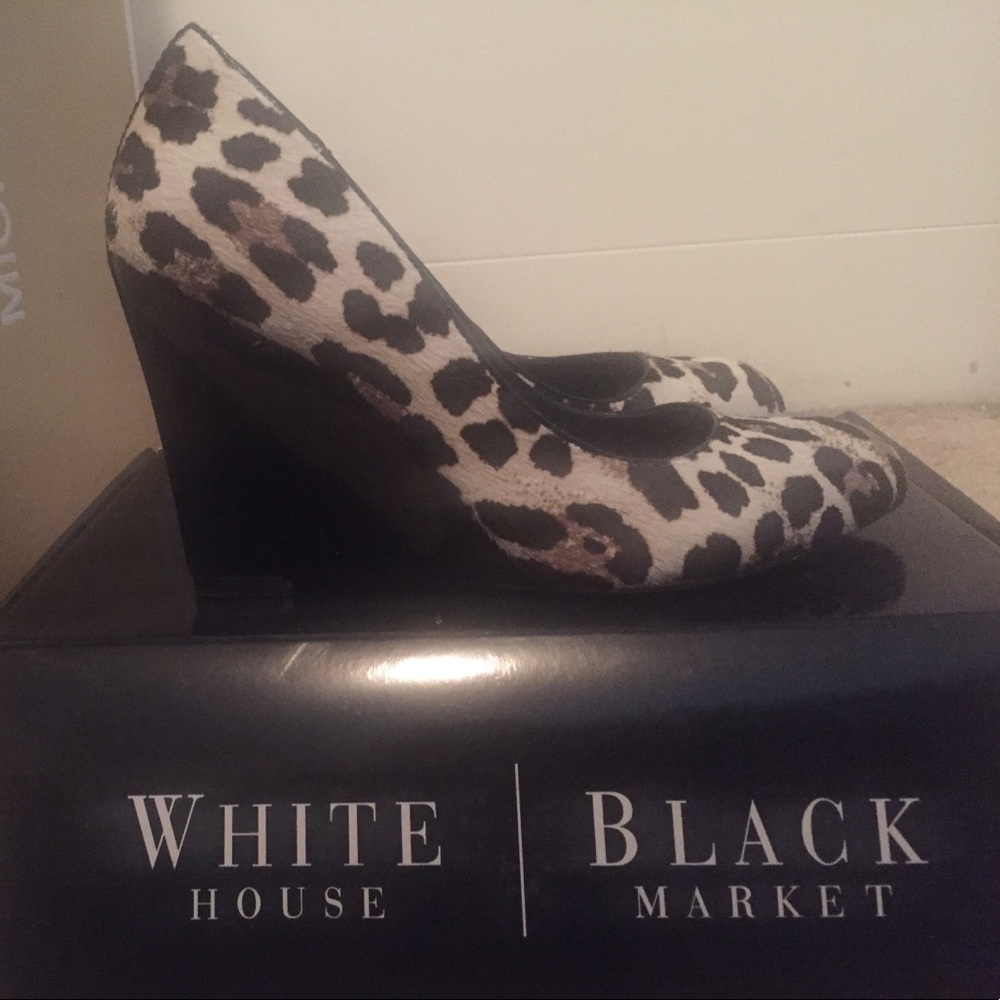 7.5 Willow wedge from White House Black Market
