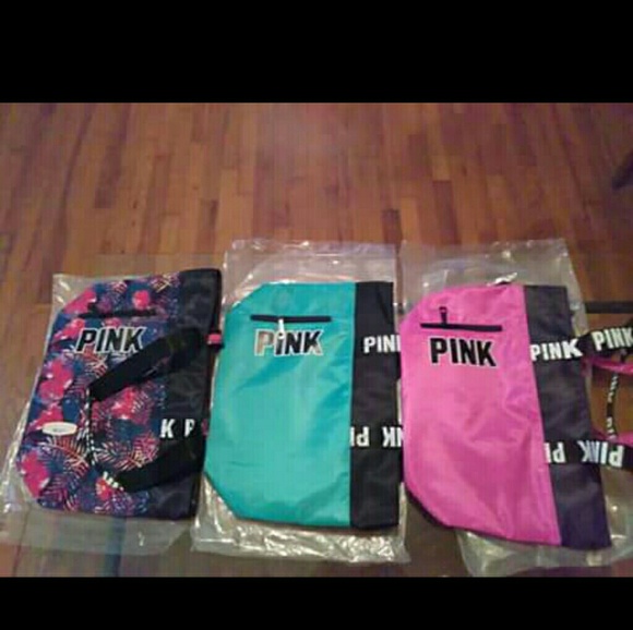 Pink totes - Picture 1 of 1