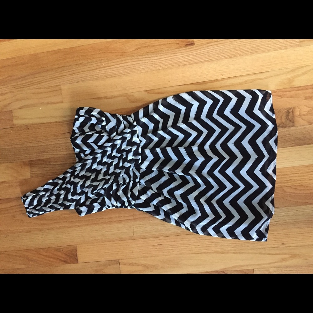 Black & White Chevron dress