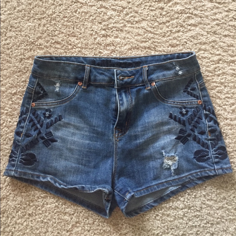 Jean shorts!