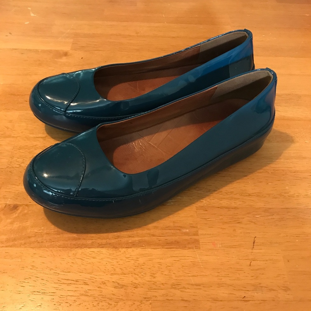 Fitflop, Size 9 Women's Flats with Comfort Wedge