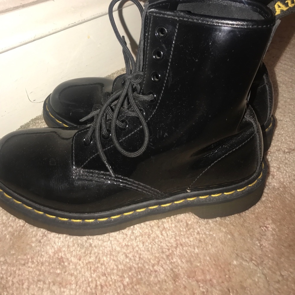 Dr Martens Modern Classic  1460Patent 8 eye Boots