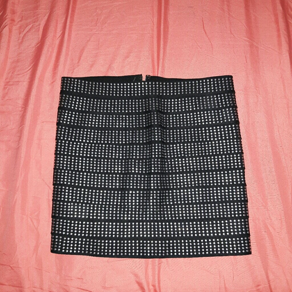Mini skirt stretch