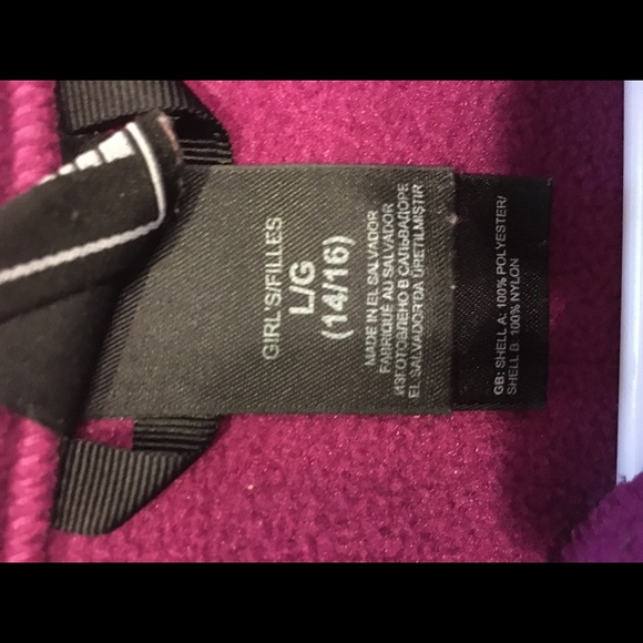 north face magenta zip up jacket - Picture 4 of 4
