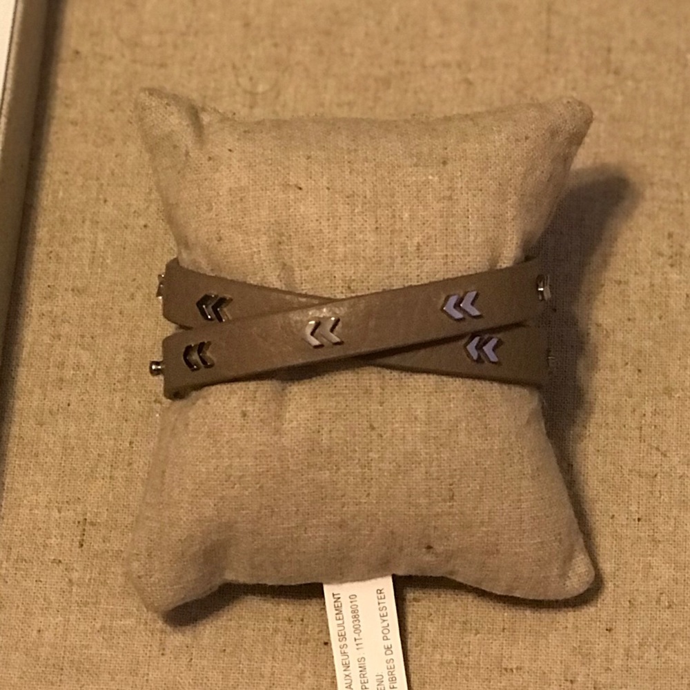 Stella and dot chevron leather wrap bracelet