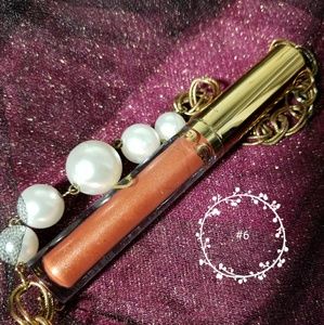 Matte Mettalic Lipstick