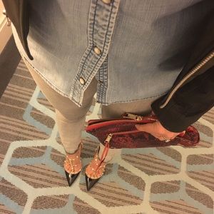 valentino rockstud black and beige